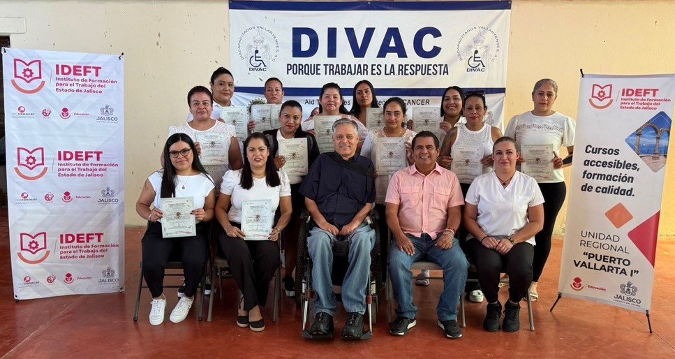 Fundación DIVAC e Ideft dan capacitación para brindar autonomía a mujeres